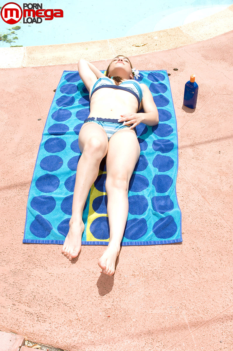 Busty youngster Laylah Diamond unleashes her big tits outdoors and diddles her pink pussy. - Photo 1 featuring Laylah Diamond